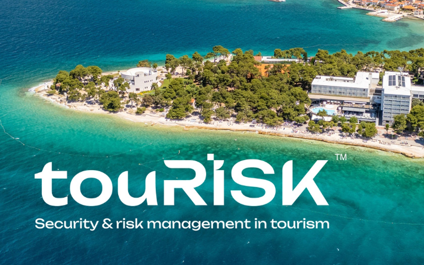 TOURiSK