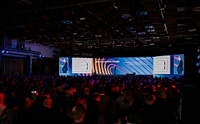 Will money as we know it soon disappear? At Money Motion, banking and fintech leaders discussed the digital euro, AI and the new rules of the game