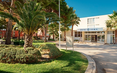 Hotel Zora - Primošten - Exterior