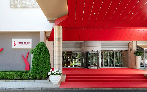 Hotel Coral Plava Laguna - Umag - Exterior