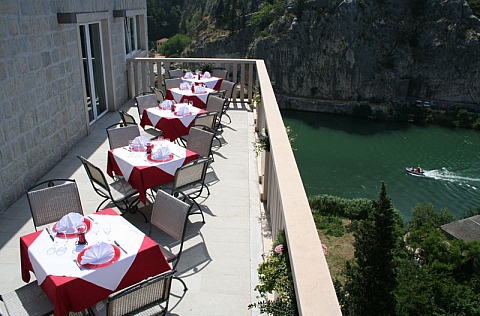 Hotel Villa Dvor - Omiš