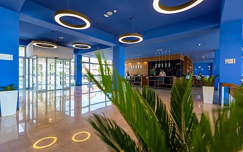 Hotel Katarina - Selce - Lobby-Reception