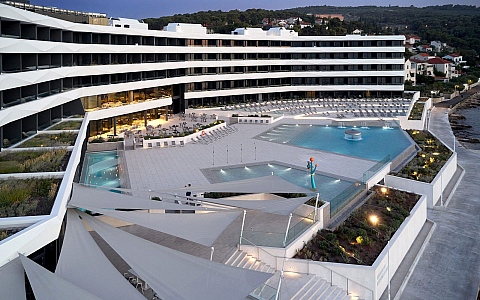 Grand hotel View - Postira, Brač - Exterior