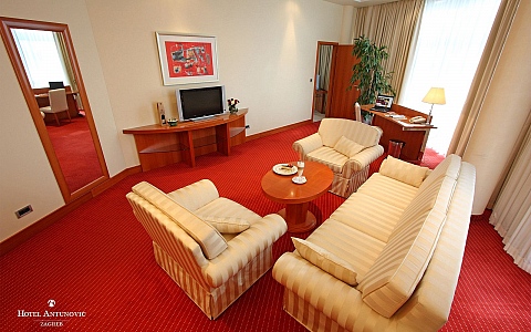 Hotel Antunović Zagreb - Zagreb - Rooms-Suites