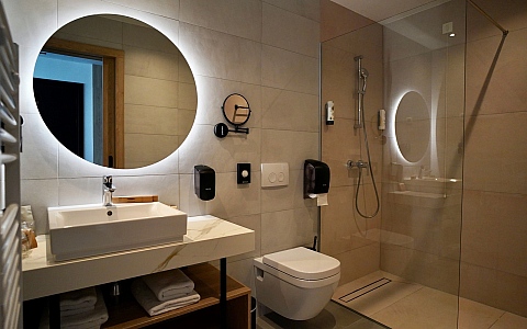 Hotel Diplomat - Zagreb - Rooms-Suites