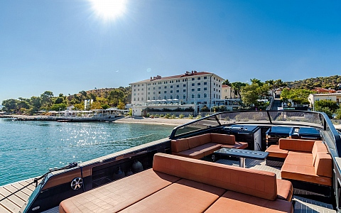Brown Beach House Croatia - Trogir - Exterior