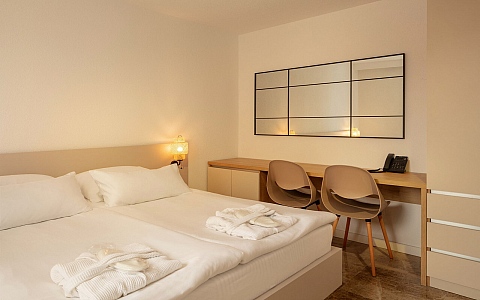 SeeSea Hotel - Vodice - Rooms-Suites