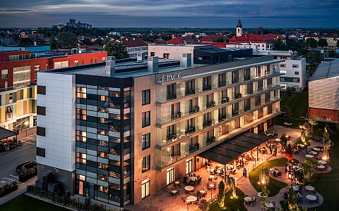 Diaco Boutique Hotel - Đakovo - Exterior