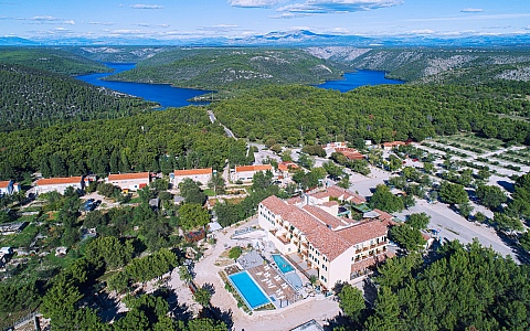 Hotel Vrata Krke - Lozovac - Exterior